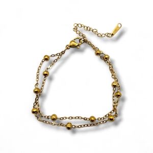 Elegant Gold Chain Bracelet